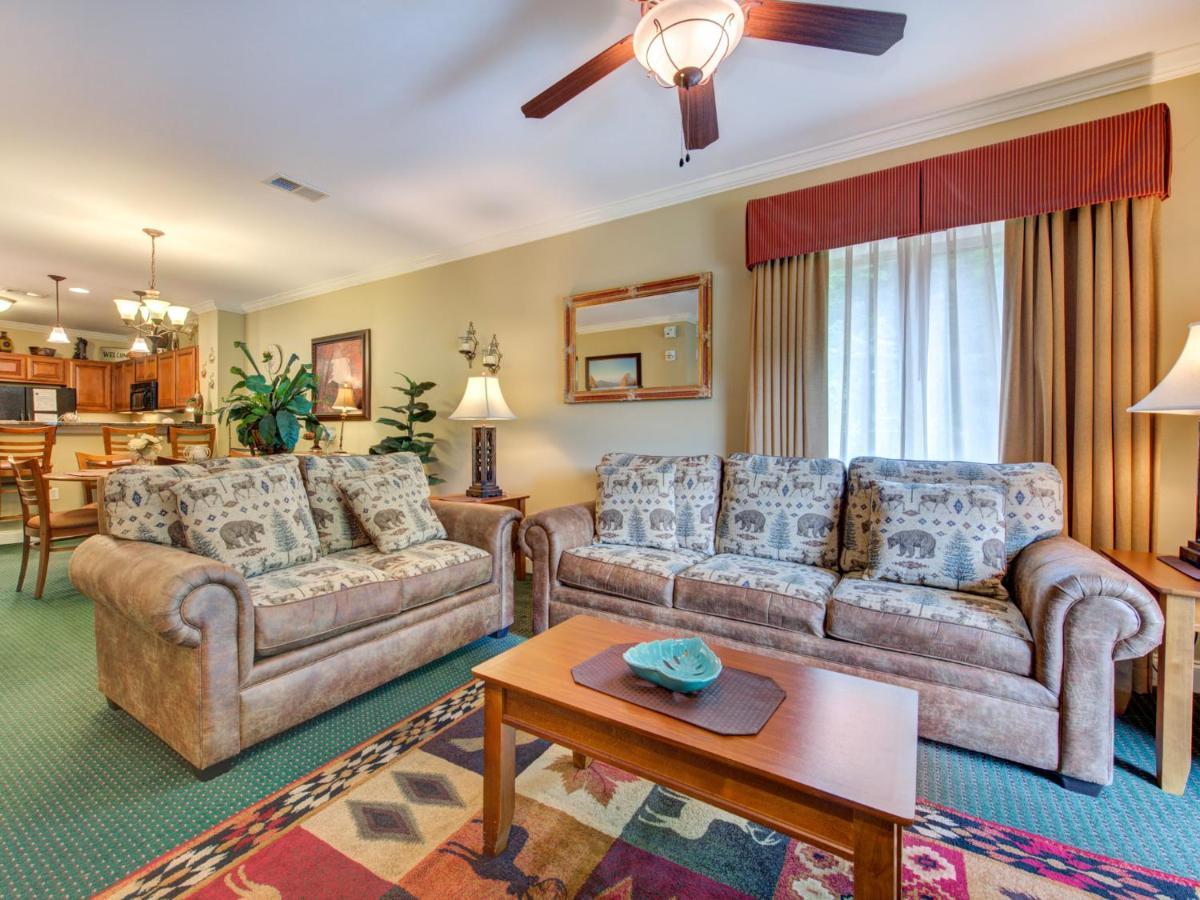 City Bear, 2Br, Pool, Spa, Downtown Gatlinburg, Sleeps 6アパートメント エクステリア 写真