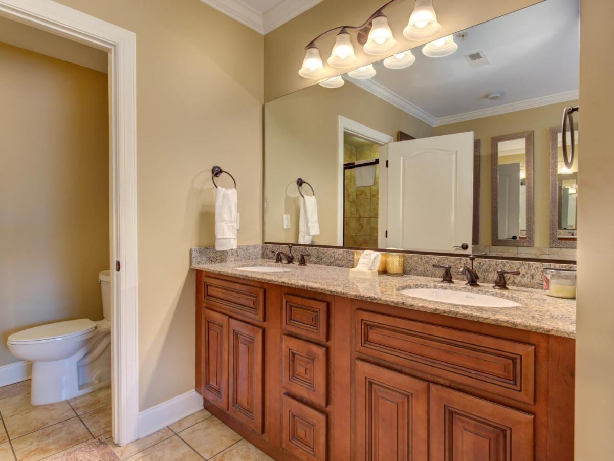 City Bear, 2Br, Pool, Spa, Downtown Gatlinburg, Sleeps 6アパートメント エクステリア 写真